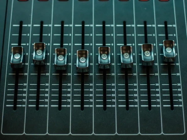 Equalizer - Micro Potentiometers